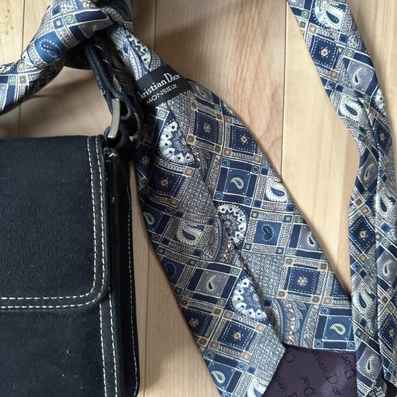 Christian Dior Tie – Blue Paisley Print, 100% Silk - Picture 2 of 8